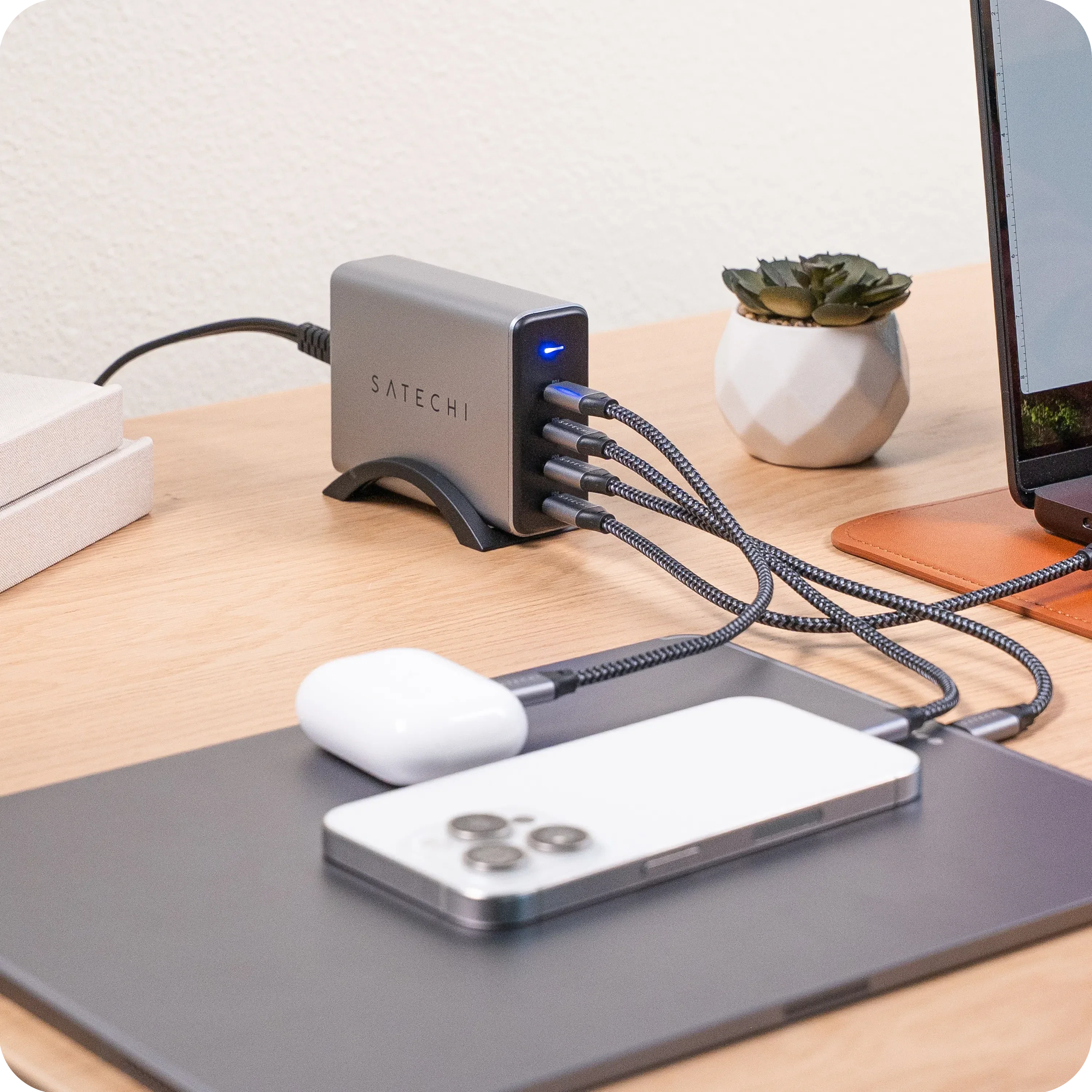 165W USB-C 4-Port PD GaN Charger - Image 9